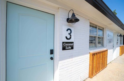 East Ocean View Apartment | OV Mosaic - Coconut Suite