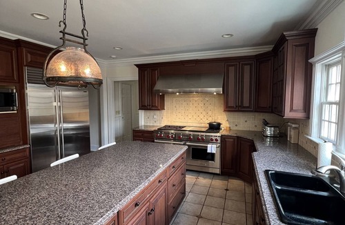 Lewisboro House | Over Sized Colonial on Private Road.