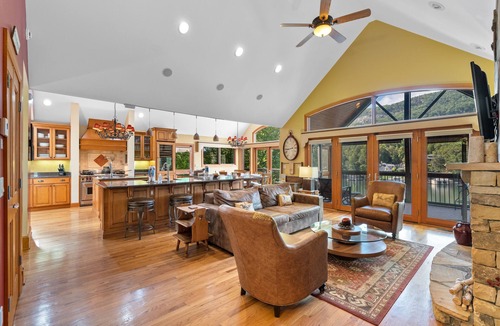 Lake Lure House | Over the Edge - Lakefront, hot tub sleeps 10