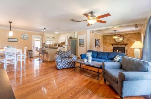 East Pensacola Heights Villa | Over The Hill By The Bayou,