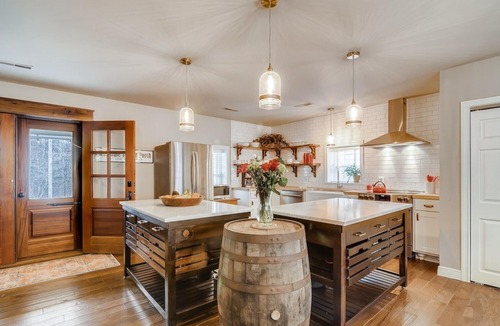 Franklin House | Over Yonder