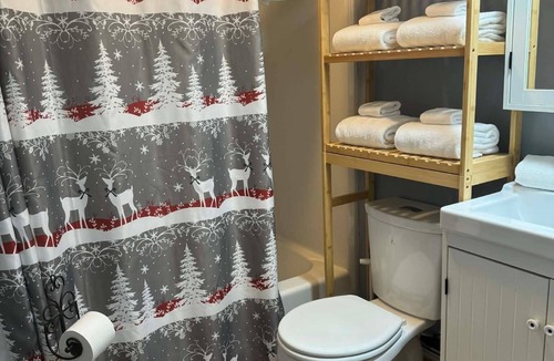 Snowshoe Condo | Overlook Condo 21-C Studio Off Mountain Lodging