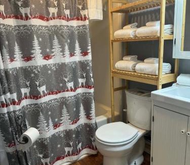 Slaty Fork House | Overlook Condo 21-C Studio Off Mountain Lodging