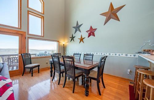 McHenry House | Overlook Mountain Villa 4B