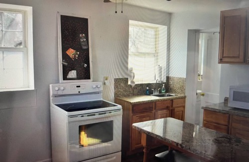 Ellijay Apartment | OverLook On Main | Couple | Downtown Ellijay
