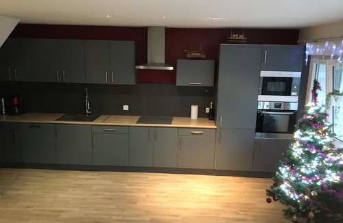 Haybes Cottage | OVERLOOKING THE RIVER MAAS