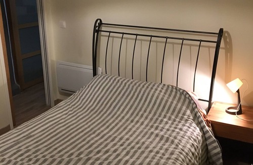 Haybes Cottage | OVERLOOKING THE RIVER MAAS