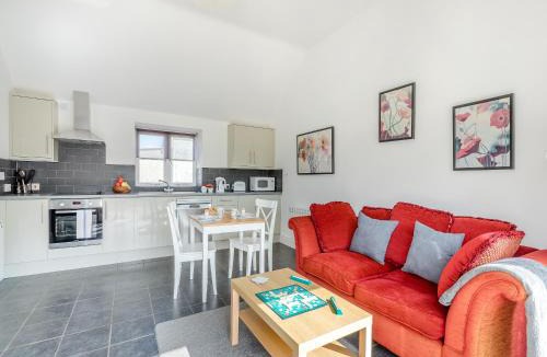 Crewkerne House | Overshot - Uk45388