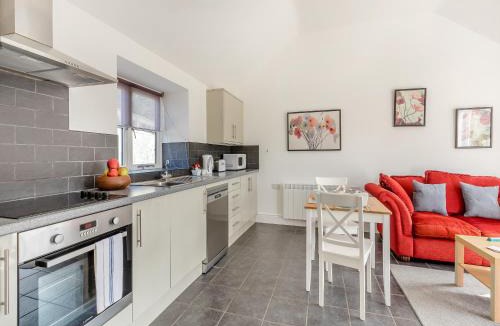 Crewkerne House | Overshot - Uk45388