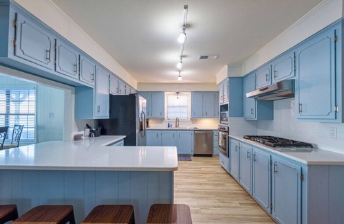 Ventress House | Oversized Newly Renovated Home with Pool and Private Pier! Sleeps 10!