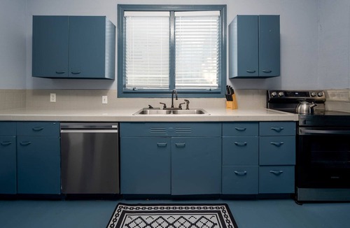Midtown House | Overton/Medical District 2 units/7 beds/sleeps 14