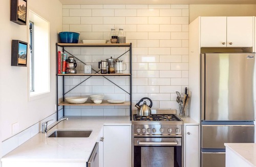 Ostend House | Overview by Stay Waiheke