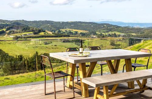Ostend House | Overview - Stay Waiheke