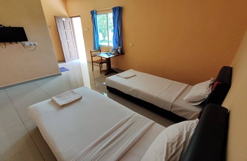 Sitiawan House | Ovilla Home B&B