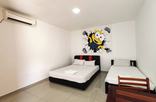 Sitiawan House | Ovilla Home B&B