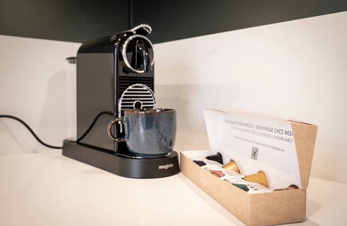 Kentish Town Apartment | Ovitzia - Spacious Flat + 2Baths - Quiet and Central