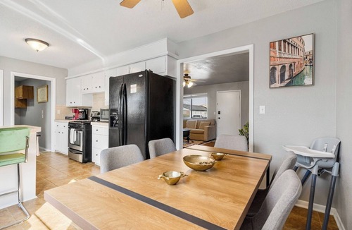 Owasso House | Owasso Home/5 beds 2 bath/King