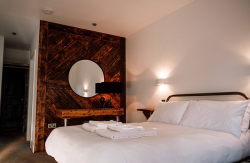 Knutsford Bed & Breakfast | Owen House Farm