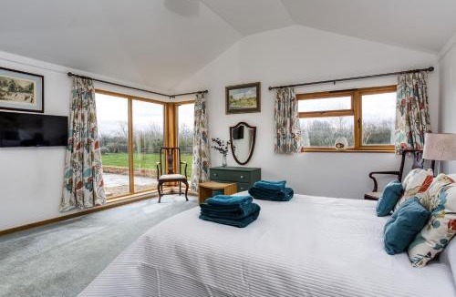 Woodford Halse House | Owl Barn