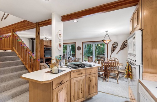 Baring House | Owl Be Back 2.0 private riverfront getaway