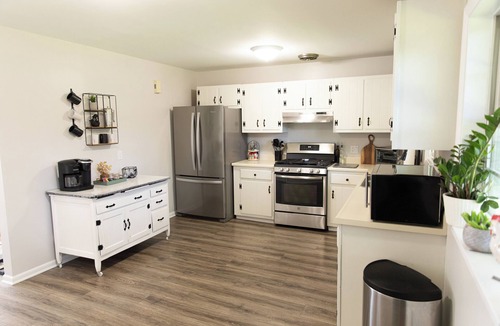 Rochester House | Owl's Nest - A Rochester Escape! RIT & UoR Nearby!