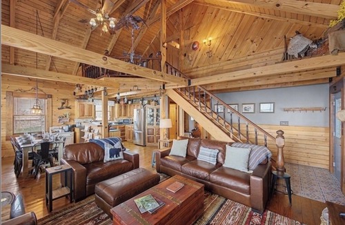 Valley Head Cabin | Owl’s Hollow - Stunning Brow View