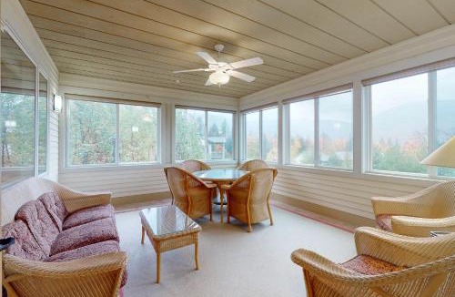 Jeffersonville Apartment | Owls Unit #6