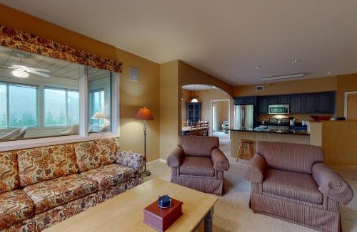 Jeffersonville Apartment | Owls Unit #6