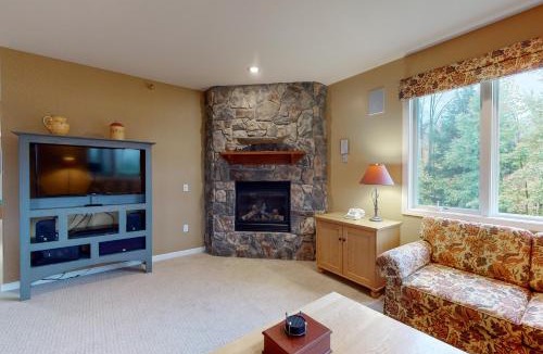 Jeffersonville Apartment | Owls Unit #6