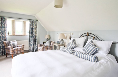 Bridport Bed & Breakfast | Oxbridge Farm
