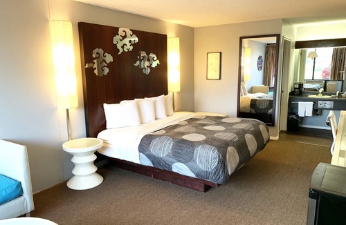 Ozark Hotel | Oxford Inn Ozark