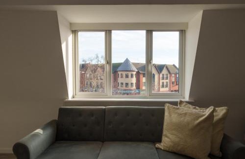Headington Apartment | Oxford Modern Living - Free Parking