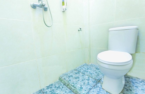 Mataram Hotel | OYO 1427 Azzahra Guest House Syariah