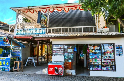Gili Trawangan Hotel | OYO 1544 Ozzy Cottage & Bungalow