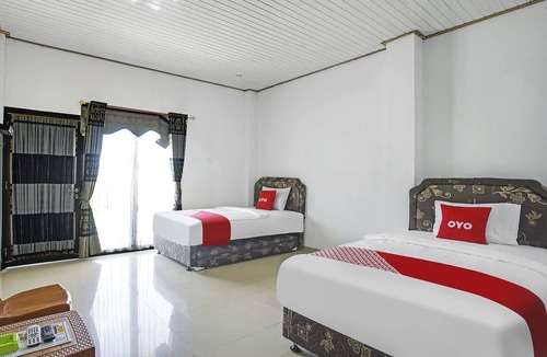 Karya Penggawa Hotel | OYO 2246 Anjung Bang Oking Hotel & Resort