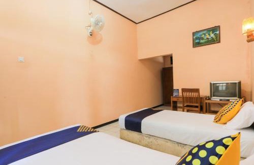 Kalibaru Hotel | OYO 2465 Hotel Raung View