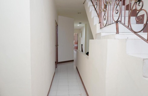 Makassar Hotel | OYO 2536 Hotel Tanjung