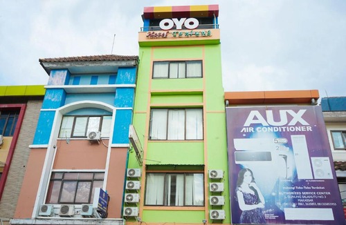 Makassar Hotel | OYO 2536 Hotel Tanjung
