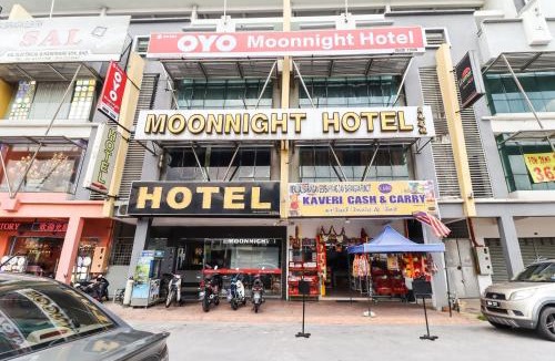Batu Caves Hotel | OYO 89381 Moonnight Hotel