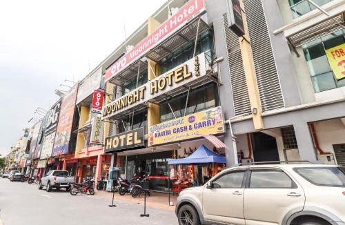 Batu Caves Hotel | OYO 89381 Moonnight Hotel