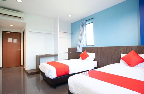 Kluang Hotel | OYO 89487 Space Hotel