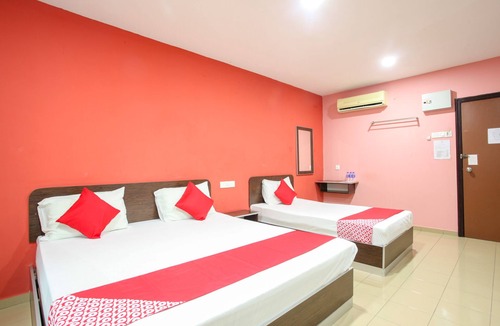 Taman Kolej Perdana Hotel | OYO 89539 Hotel Siswa