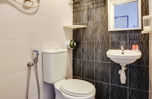 Kajang Hotel | OYO 89583 Grove Hotel