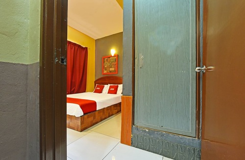 Nilai Hotel | OYO 89656 Melati Hotel Nilai