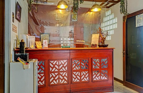 Bandung Hotel | OYO 90103 Hotel Palem