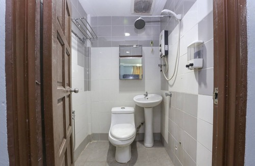 Kampung Padang Luas Hotel | OYO 90145 D'sofwa Inn