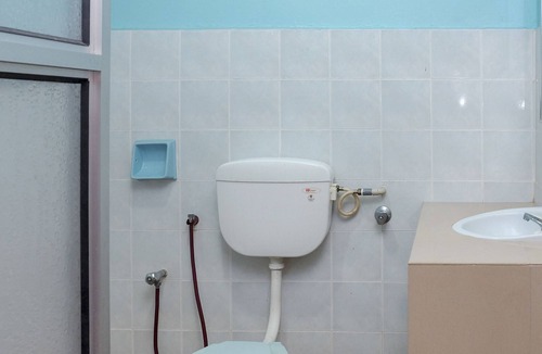 Dusun Nyior Hotel | OYO 90167 Hotel Tiara