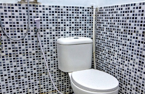 Cikarang Hotel | OYO 90222 Lafa Park Syariah