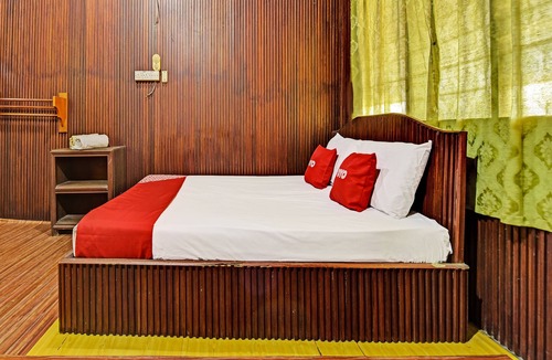 Bachok Hotel | OYO 90278 Redzwan's Beach Resort