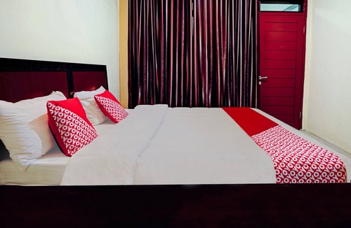 Sei Pinang Hotel | OYO 90331 Hotel Toba Shanda